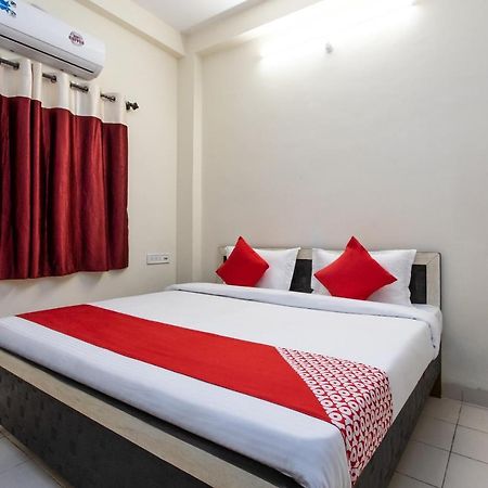 אינדורה Oyo 18571 Ashoka Resort מראה חיצוני תמונה